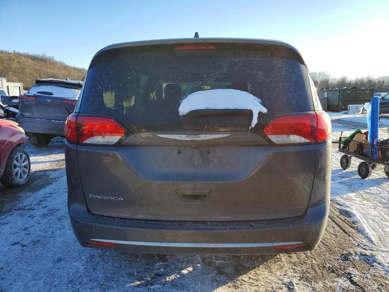 2017 CHRYSLER PACIFICA TOURING L 6