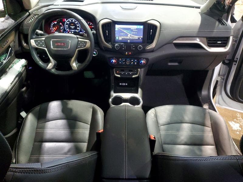 2024 GMC TERRAIN DENALI 8