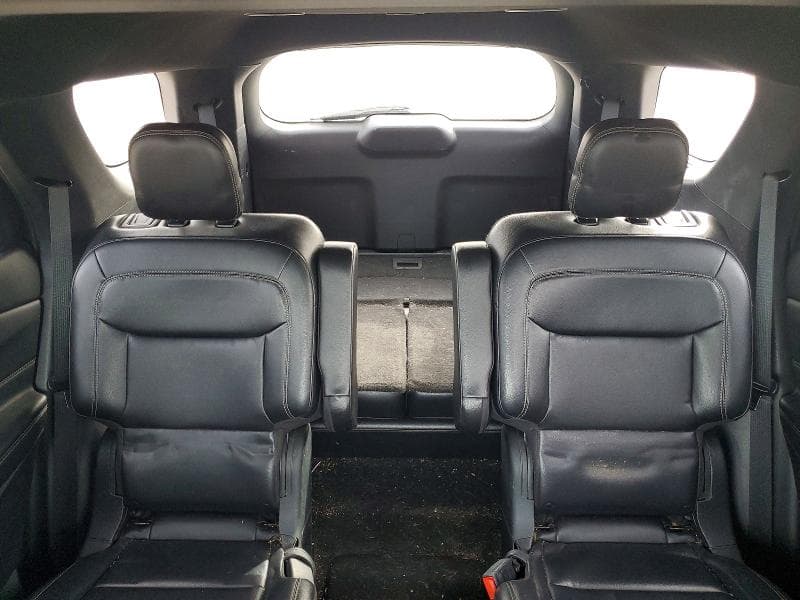 2020 FORD EXPLORER XLT 10