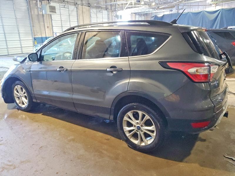 2018 FORD ESCAPE SE 2