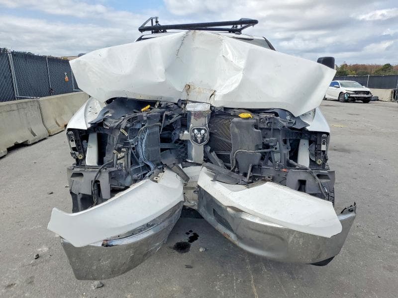 2019 RAM 1500 CLASSIC TRADESMAN 5