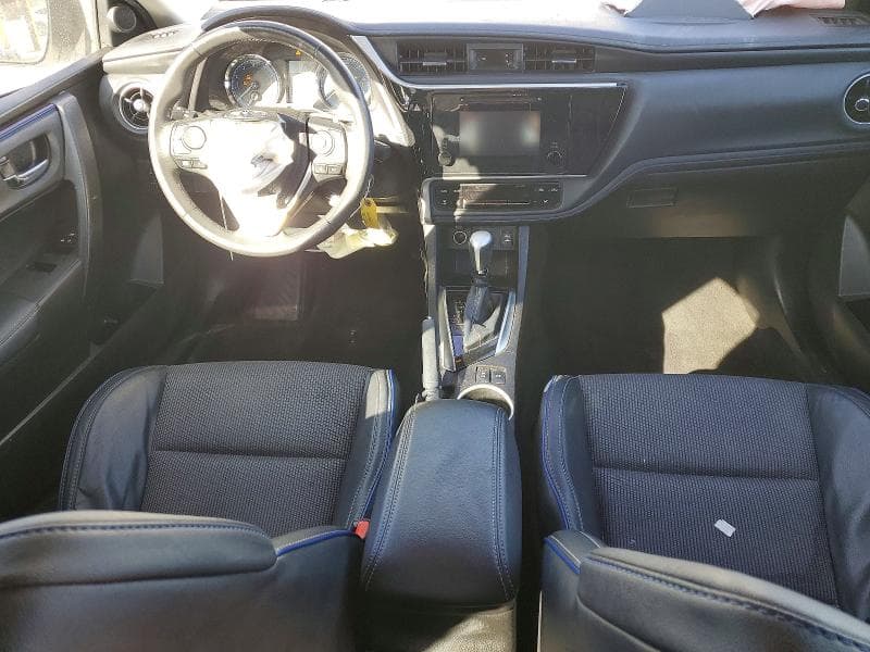 2018 TOYOTA COROLLA SE 8