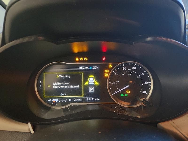 2021 NISSAN VERSA SV 9