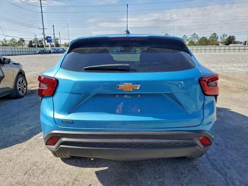 2025 CHEVROLET TRAX LS 6
