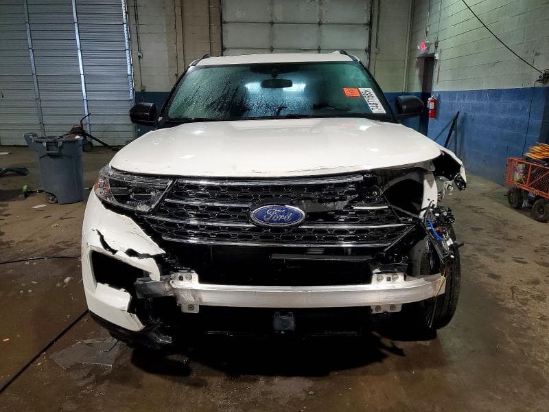 2023 FORD EXPLORER XLT 5