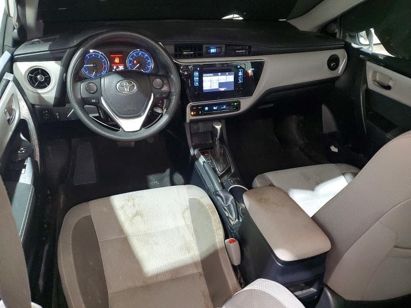 2018 TOYOTA COROLLA LE 8