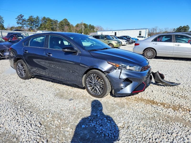 2022 KIA FORTE GT LINE 4