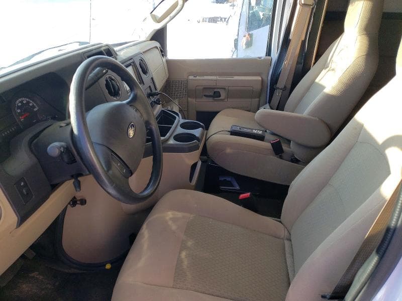 2020 FORD E-450 5