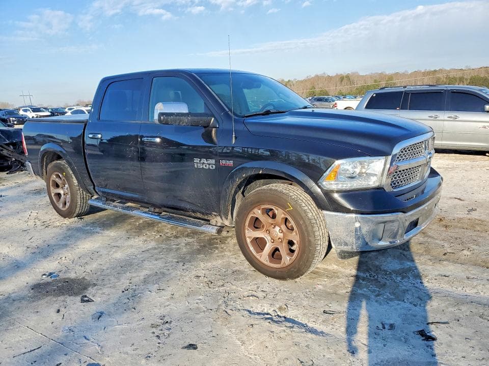 2017 RAM 1500 LARAMIE 4