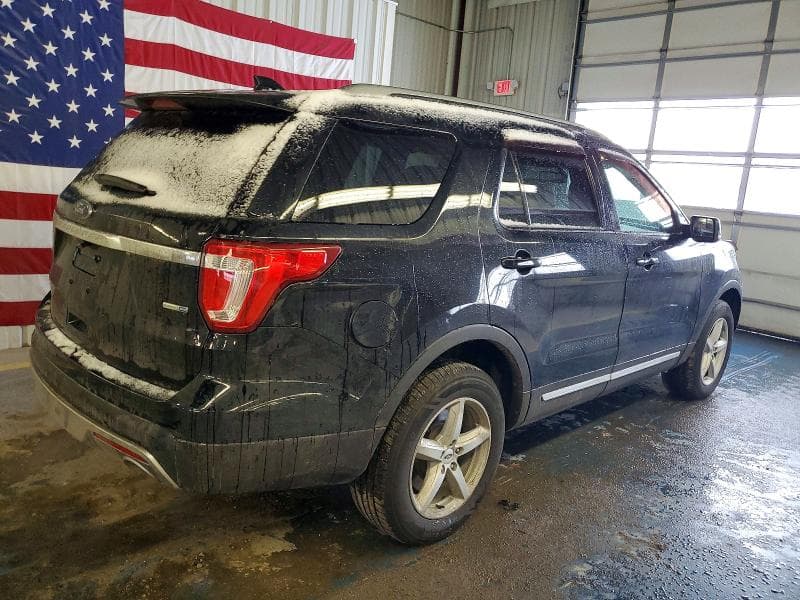 2017 FORD EXPLORER XLT 3