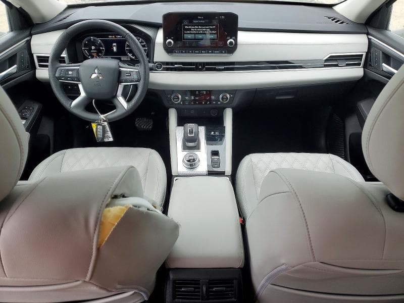 2025 MITSUBISHI OUTLANDER SEL 8
