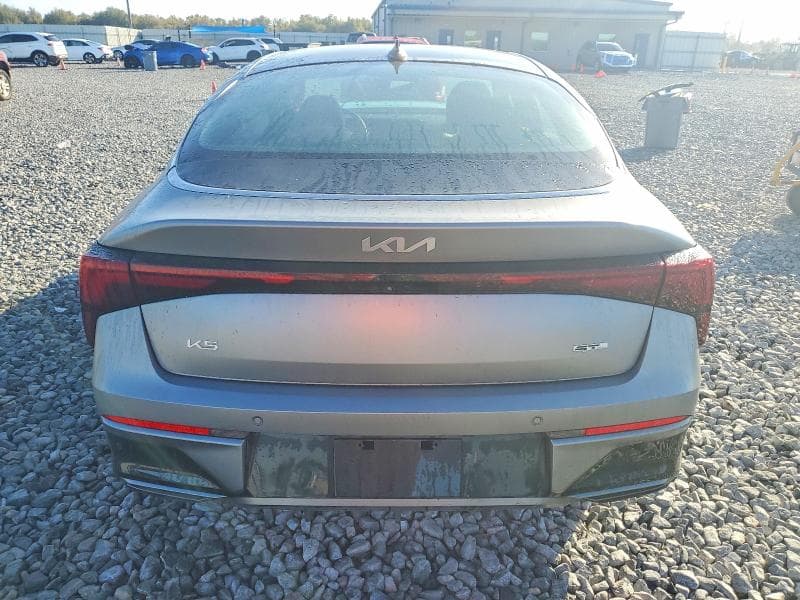 2025 KIA K5 6