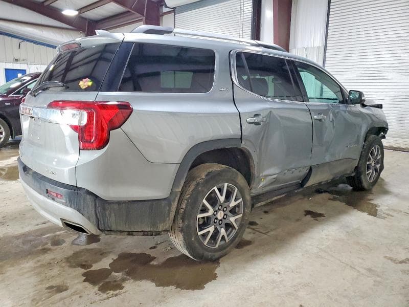 2023 GMC ACADIA SLT 3