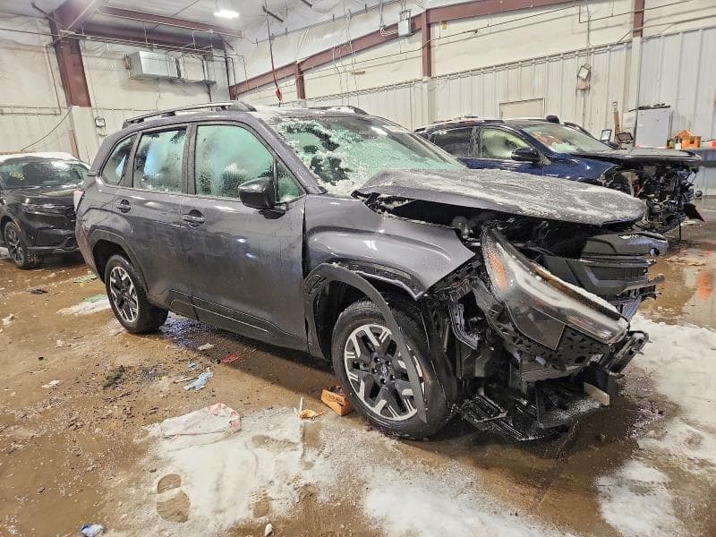 2026 SUBARU FORESTER 4
