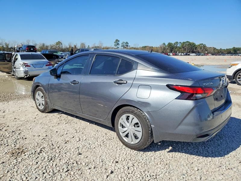 2020 NISSAN VERSA S - 1