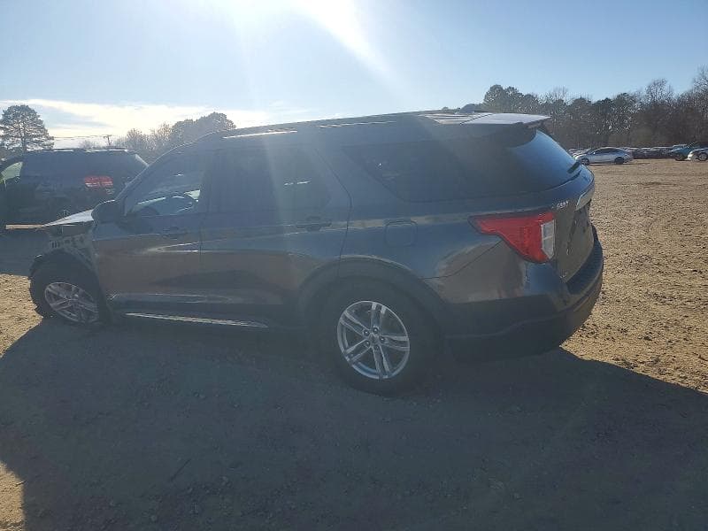 2020 FORD EXPLORER XLT 2