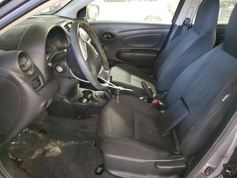 2017 NISSAN VERSA S 7
