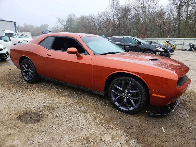 2020 DODGE CHALLENGER SXT 4