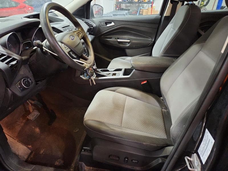 2017 FORD ESCAPE SE 7