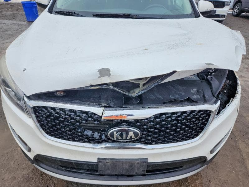 2018 KIA SORENTO EX 11