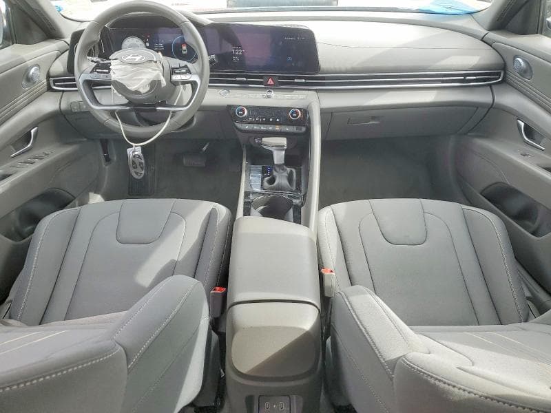 2024 HYUNDAI ELANTRA SEL 8