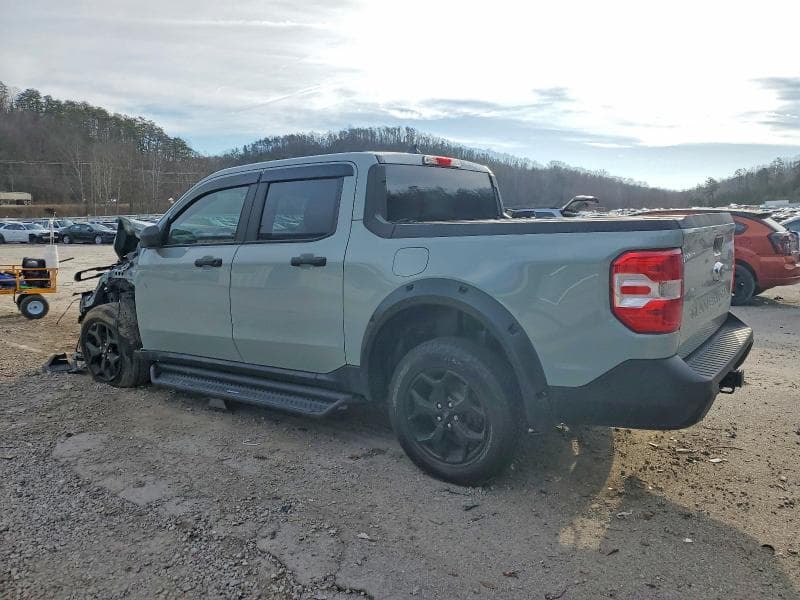 2024 FORD MAVERICK XLT 2