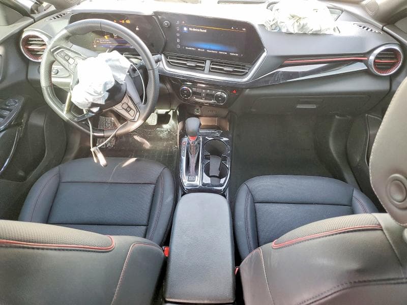 2025 CHEVROLET TRAX 2RS 8