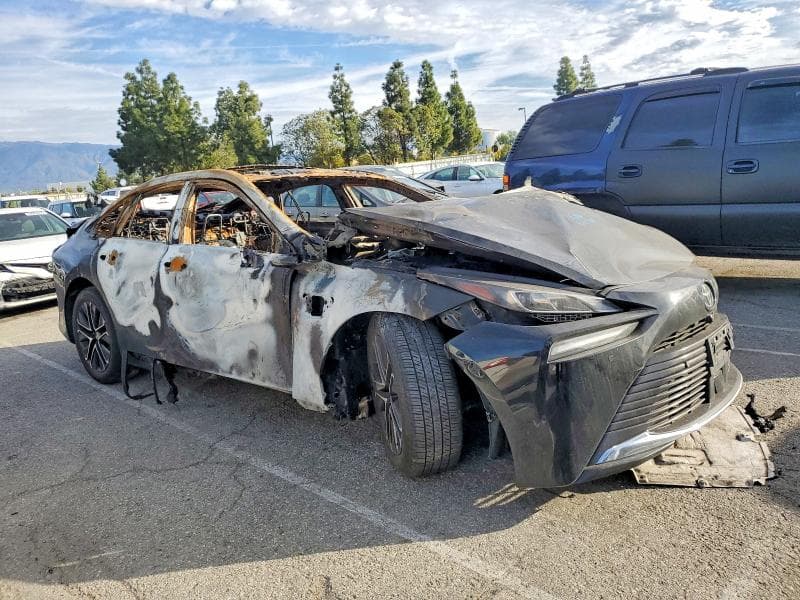 2023 TOYOTA MIRAI LIMITED 4