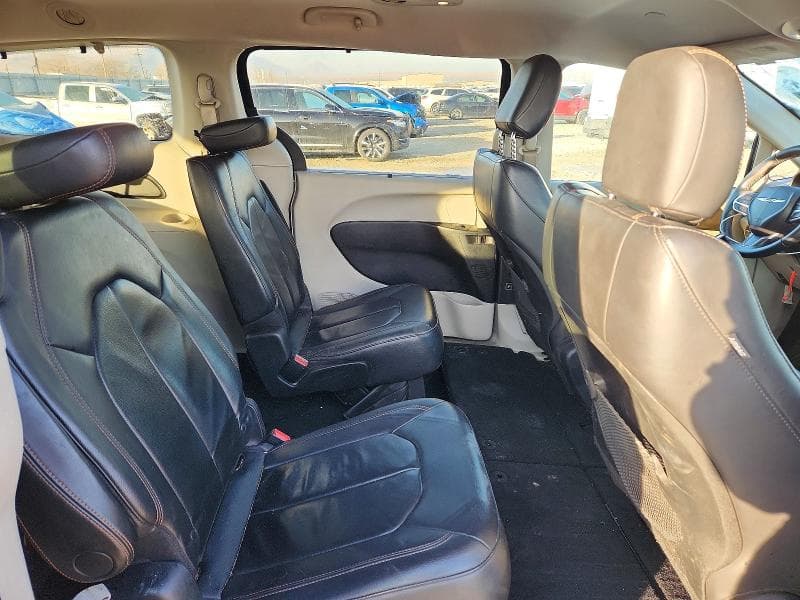 2017 CHRYSLER PACIFICA TOURING L 11