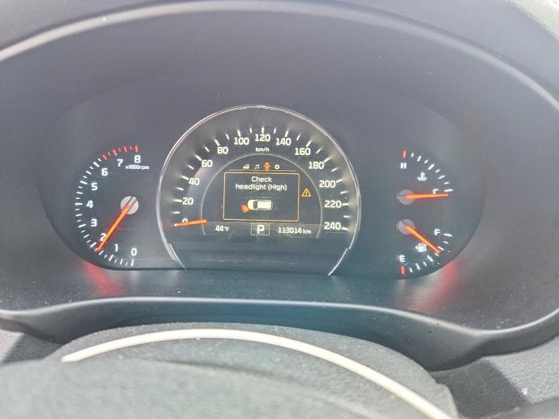 2018 KIA SORENTO EX 8