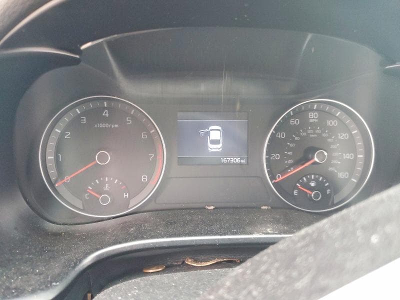 2019 KIA FORTE FE 9