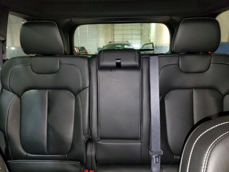 2025 JEEP GRAND CHEROKEE 4XE 10