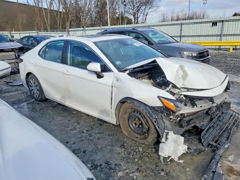 2022 TOYOTA CAMRY HYBRID LE 4