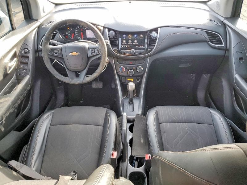 2021 CHEVROLET TRAX 1LT 8