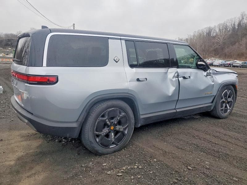 2023 RIVIAN R1S ADVENTURE 3