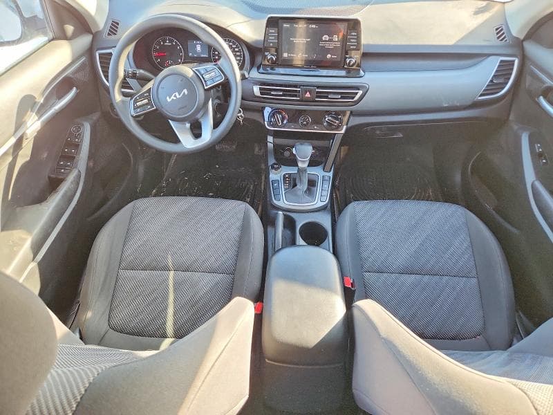 2023 KIA SELTOS LX 8