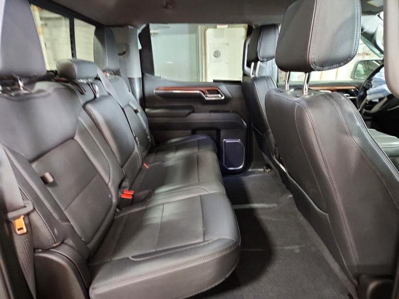 2023 GMC SIERRA K1500 DENALI 10