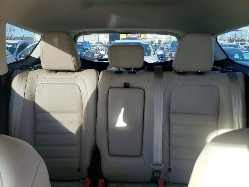 2017 FORD ESCAPE TITANIUM 10