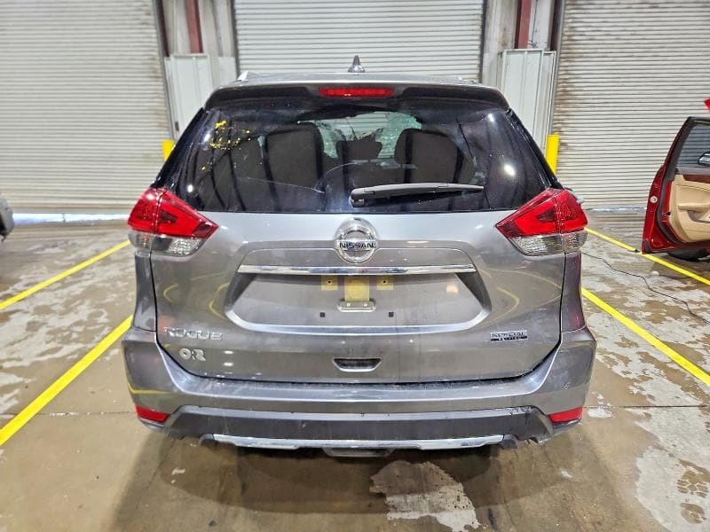 2020 NISSAN ROGUE S 6