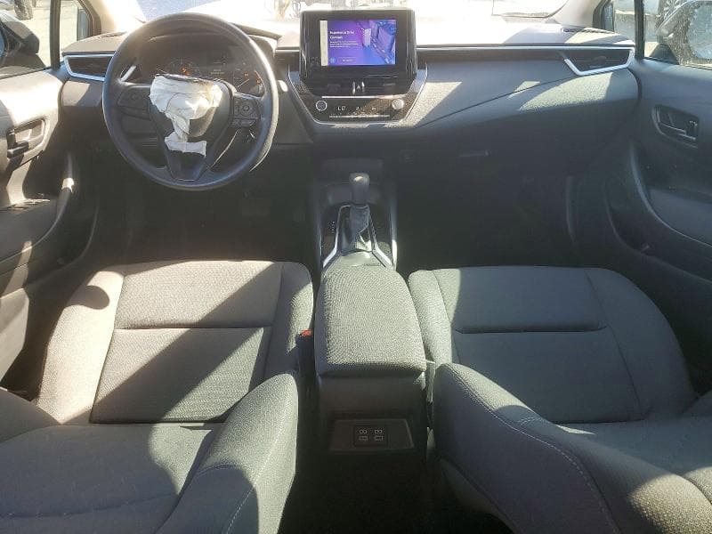 2025 TOYOTA COROLLA LE 8