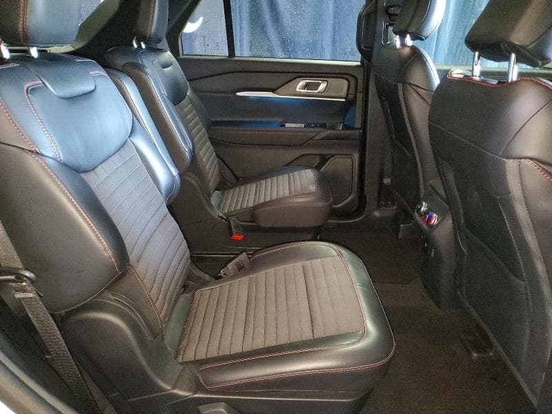 2025 FORD EXPLORER ST-LINE 11