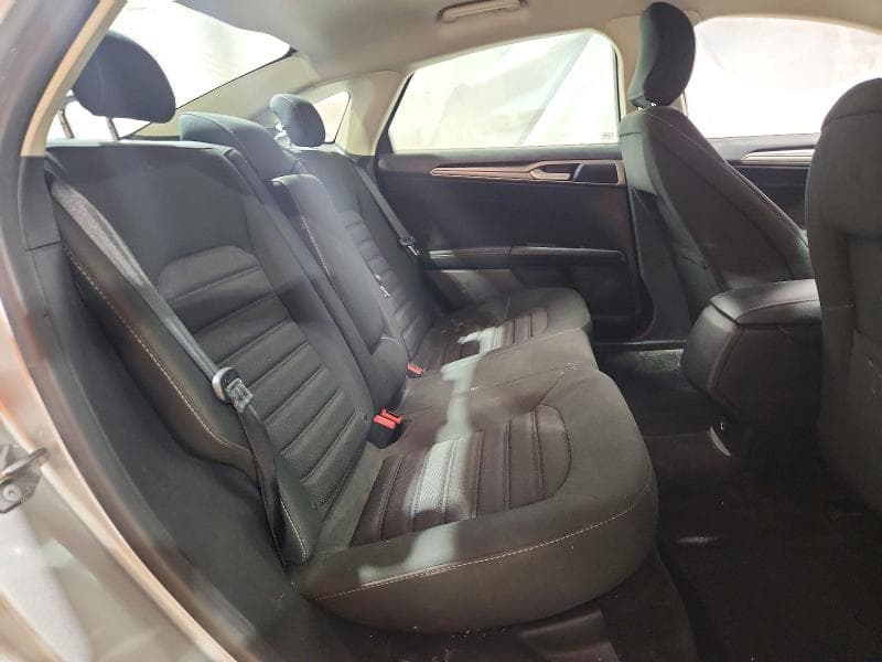 2018 FORD FUSION SE 10