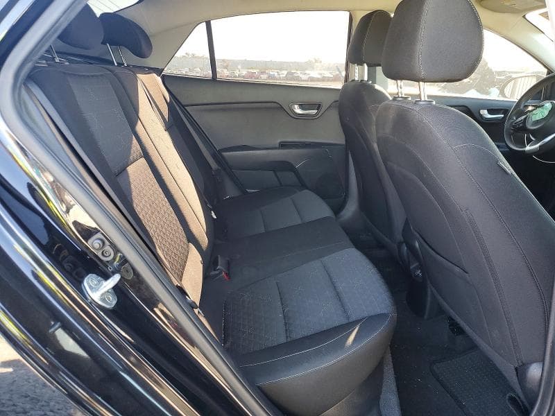 2021 KIA RIO LX 10
