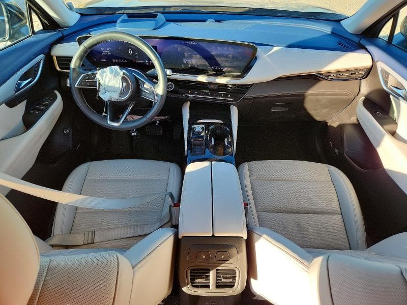 2024 BUICK ENVISION AVENIR 8