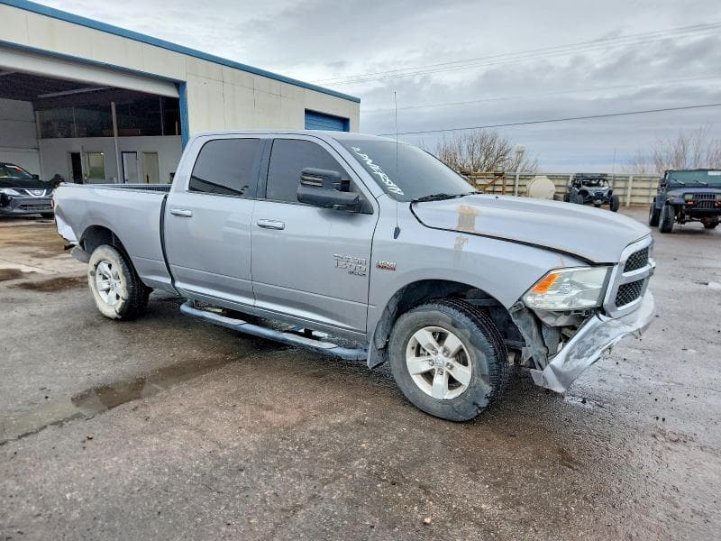2019 RAM 1500 CLASSIC SLT 4