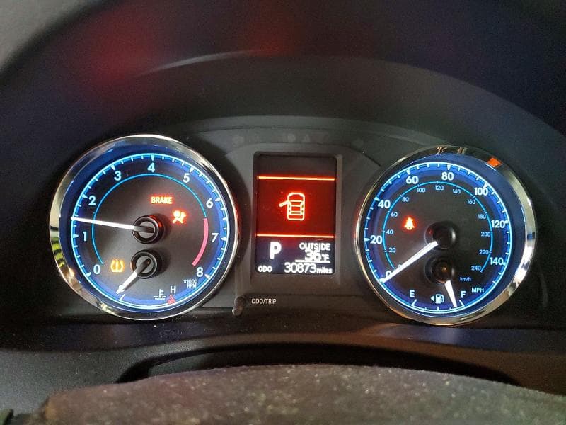 2017 TOYOTA COROLLA L 9