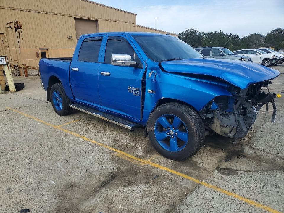 2022 RAM 1500 CLASSIC TRADESMAN 4