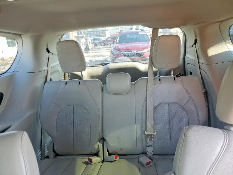 2021 CHRYSLER PACIFICA TOURING L 10