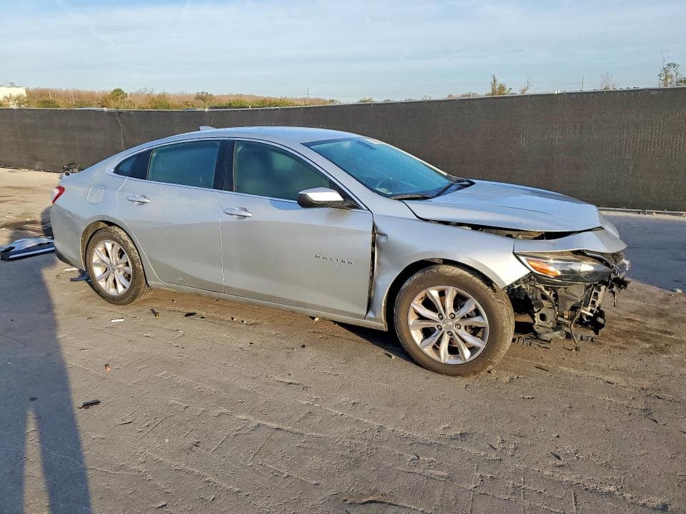 2020 CHEVROLET MALIBU LT 4