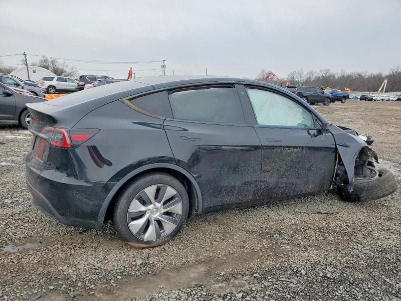 2023 TESLA MODEL Y 3
